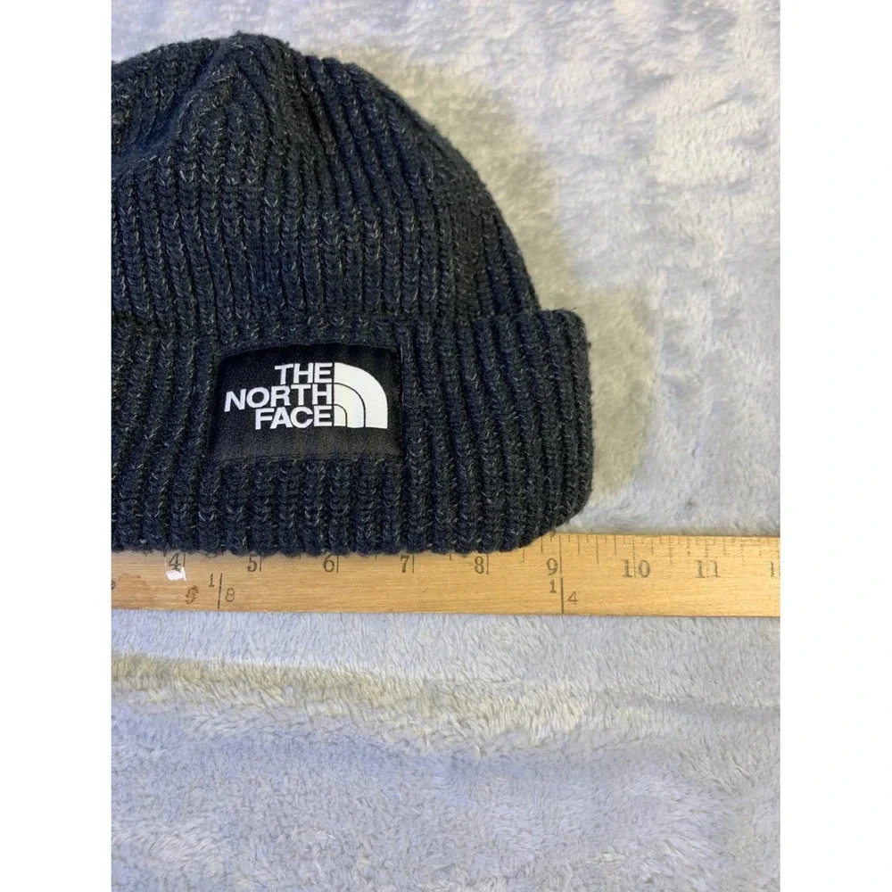 The North Face Black Rib Knit Beanie One Size Unisex Fold-over cuff Logo patch